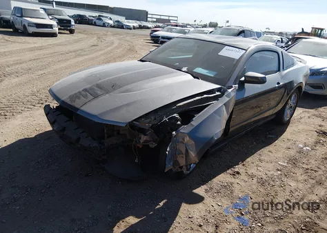 2010 Ford Mustang V6/V6 Premium из США, поврежденный, VIN 1ZVBP8AN3A5133995